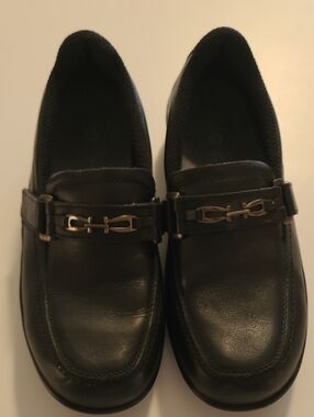 Women's Orthofeet Black Leather Slip-On Loafers Size 7